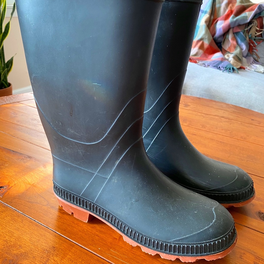 Rubber Rain Boots, Size 6/7, Made in the USA